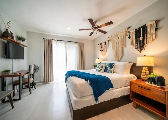 Modern Penthouse With 2 Bedrooms & Pool Sol Tranquilo At Margaritas Ii Сasa de vacaciones