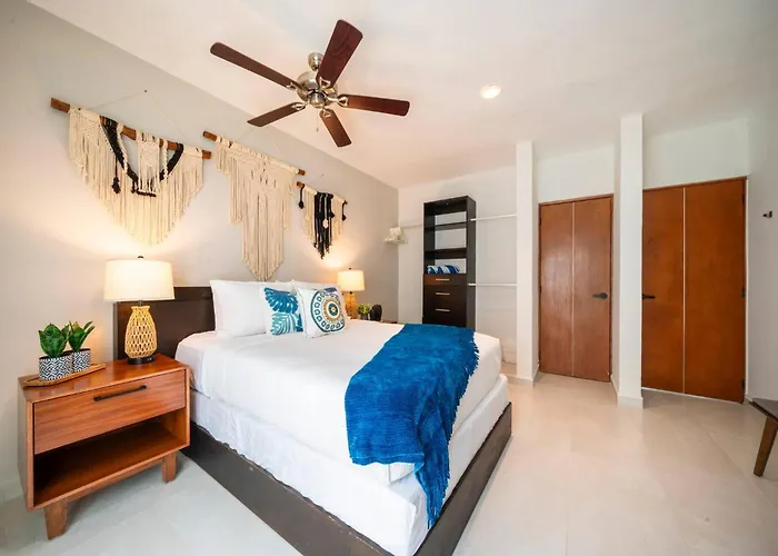 Сasa de vacaciones Modern Penthouse With 2 Bedrooms & Pool Sol Tranquilo At Margaritas Ii *